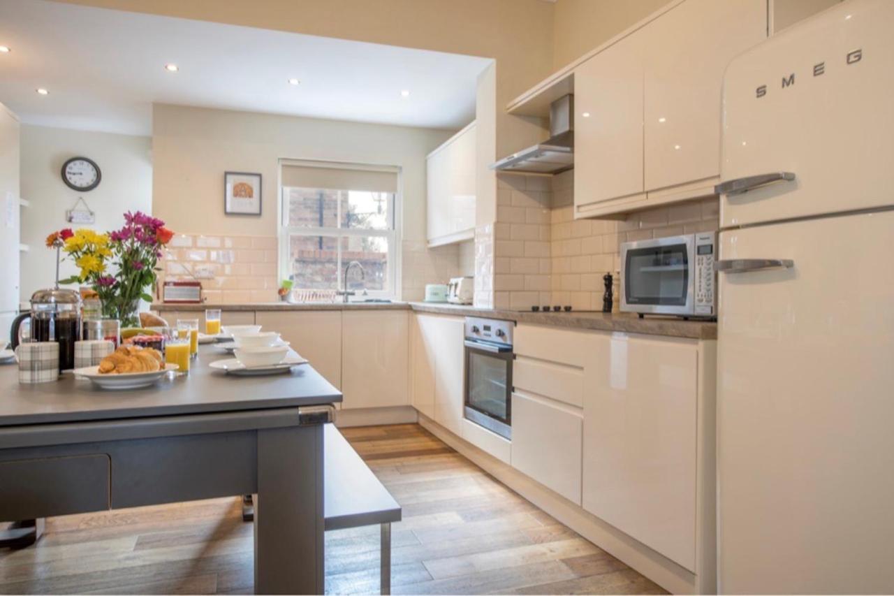 Spencer House & 107 & 109 Nunnery Lane Holiday home York